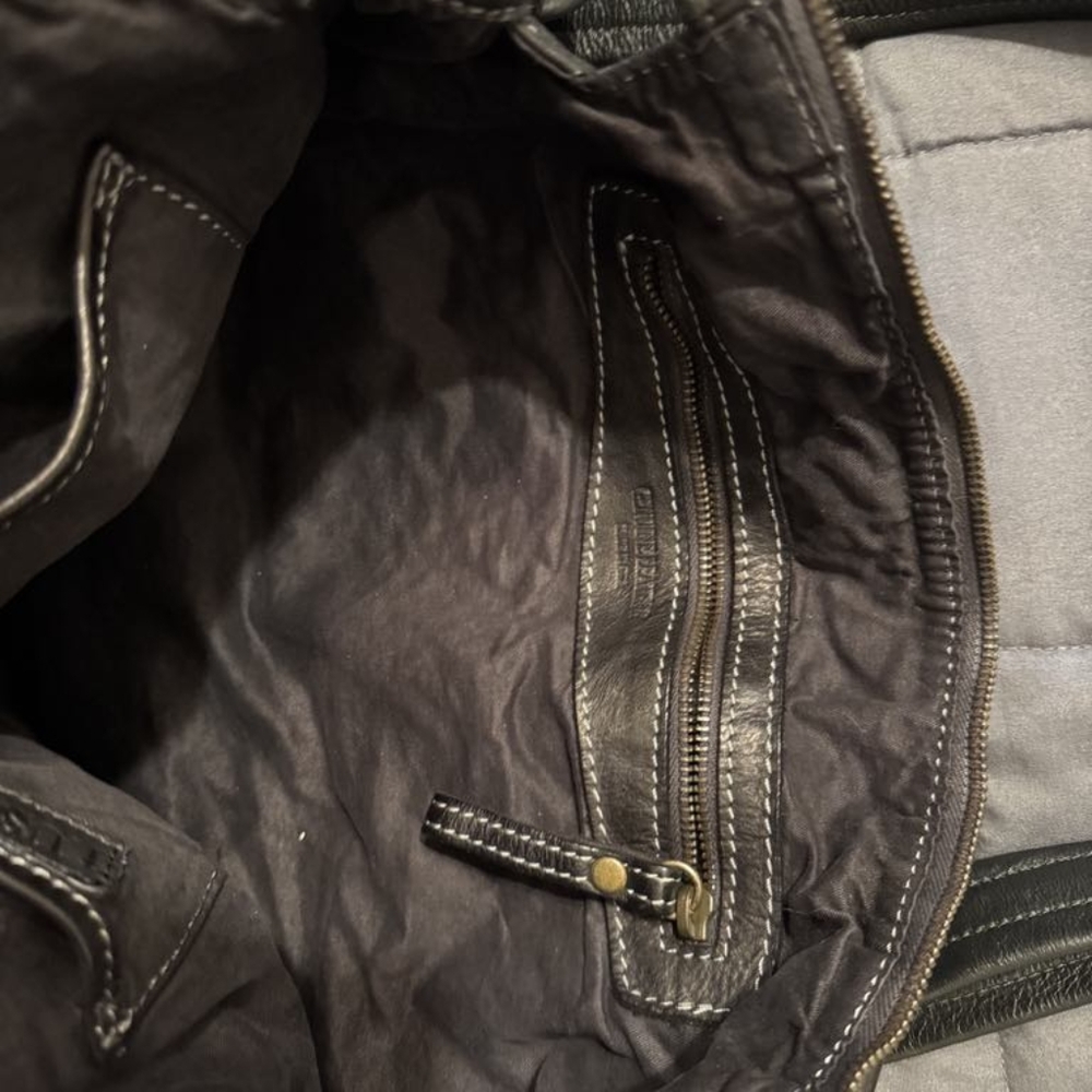 Lusher Large Hobo Crossbody Bag - Picture 5 of 7